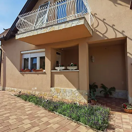 Enci Apartment
