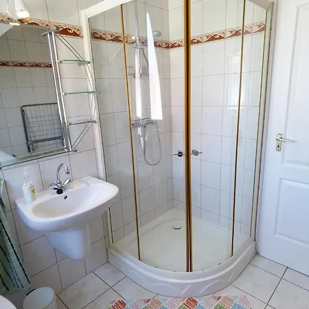 Apartment Enci