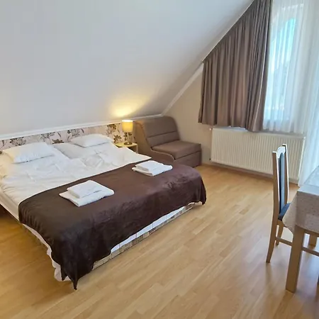 Enci Apartment *